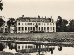 138 annappes - chateau de montalembert